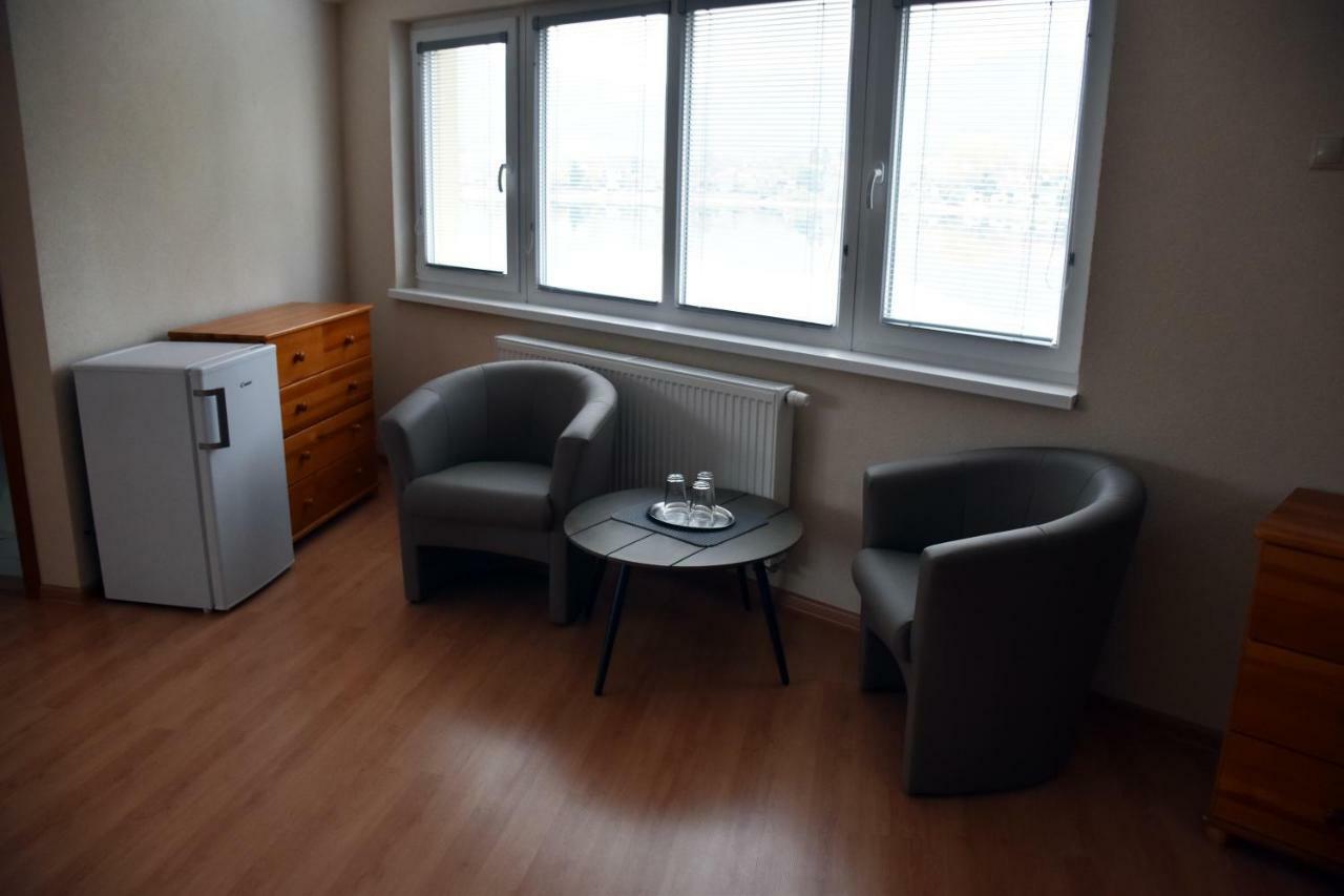 Penzion Koruna Nitrianske Rudno Esterno foto
