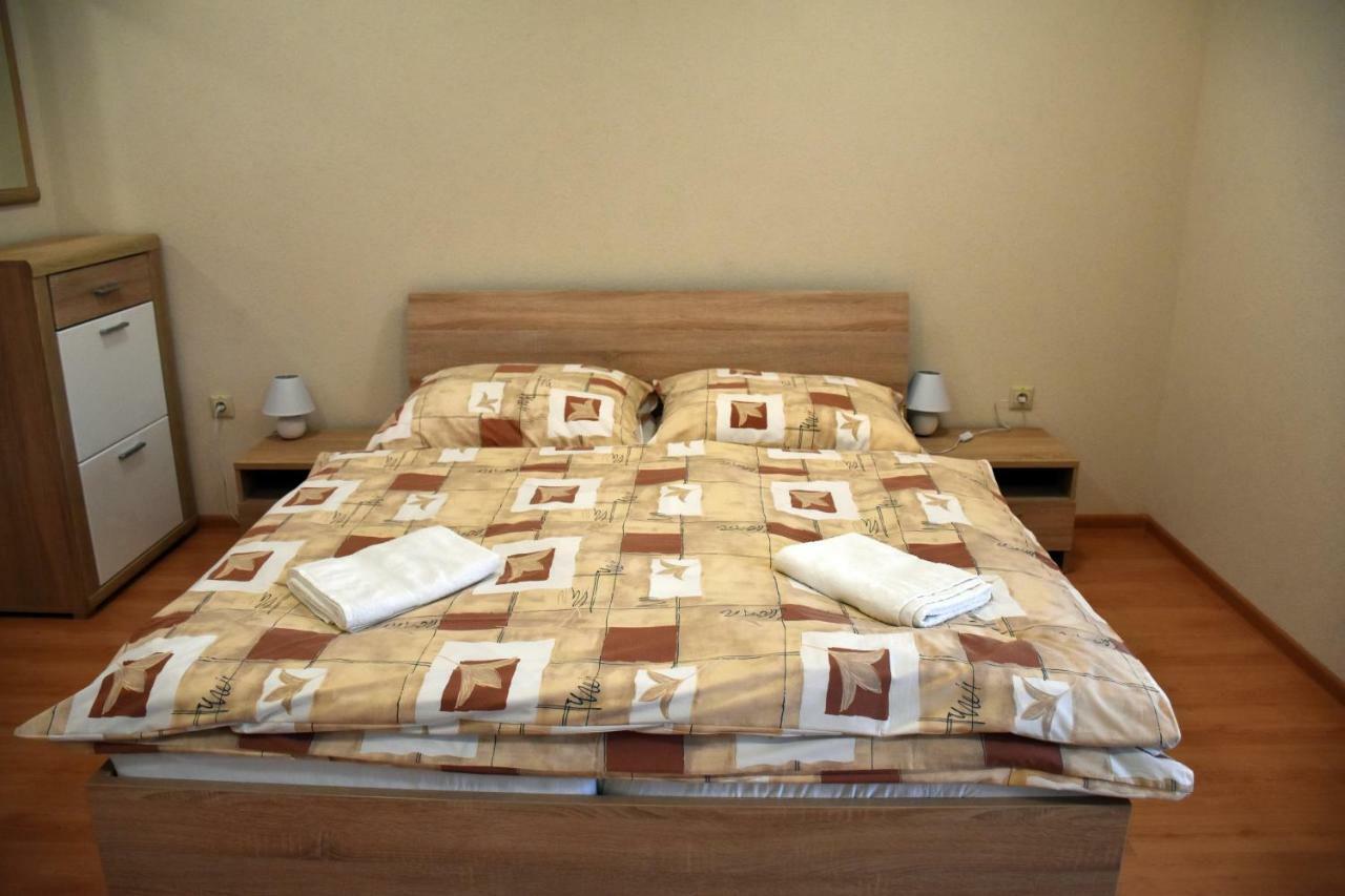 Penzion Koruna Nitrianske Rudno Esterno foto